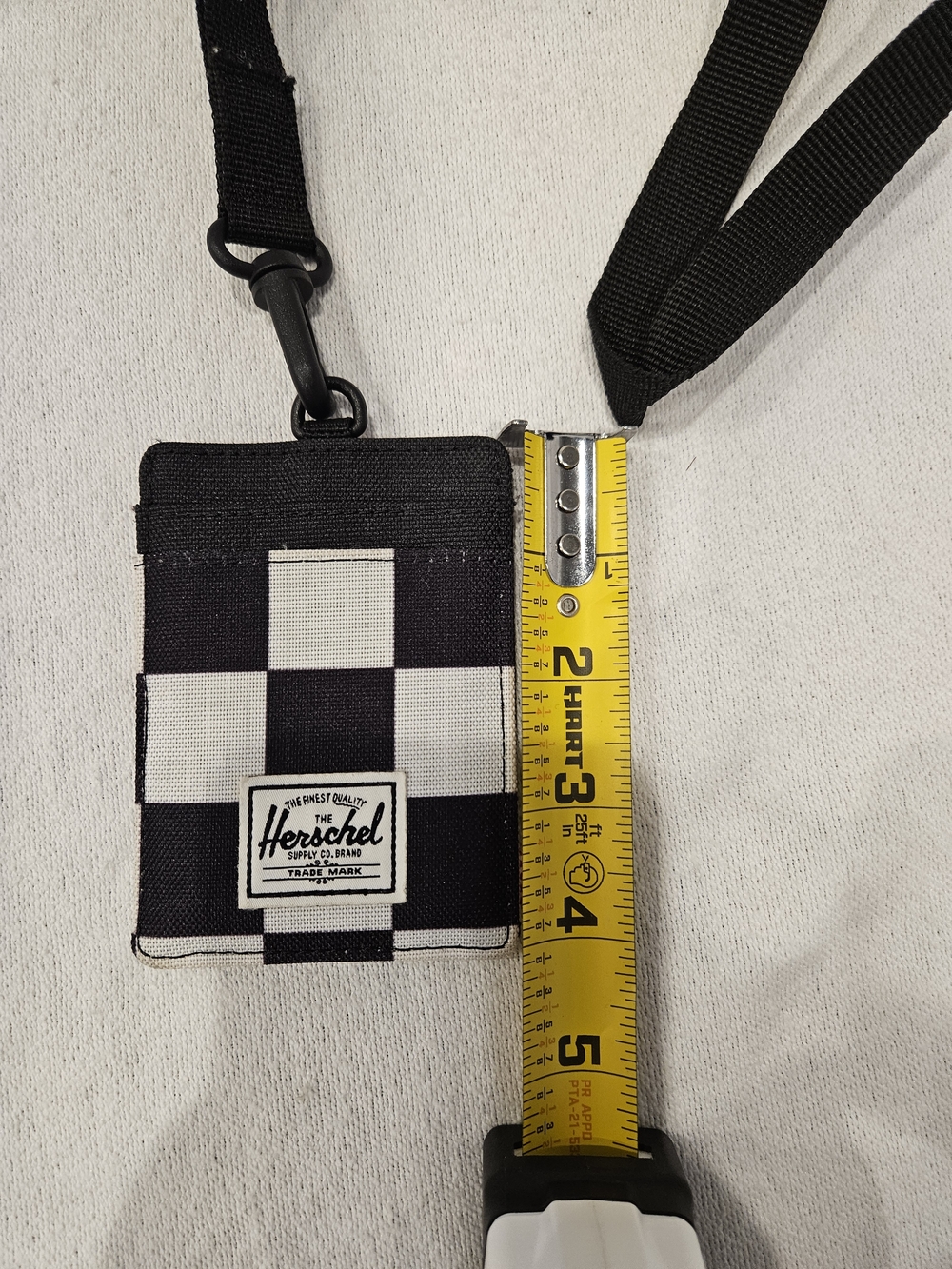 Herschel Supply Company Black & White Checkered Lanyard Card Holder - Picture 4 of 4